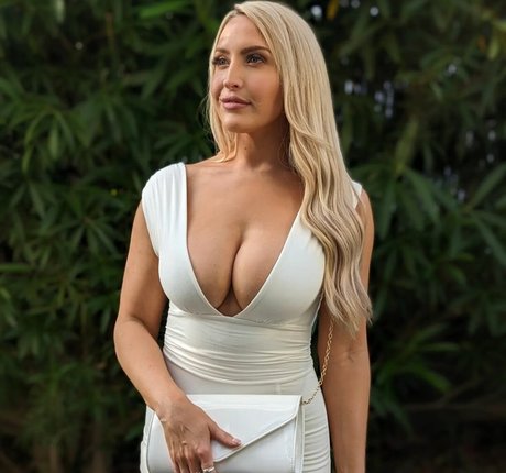 heißeste onlyfans hübsche nette fotos