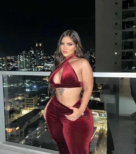 Grace Bon hd pornostar galerien