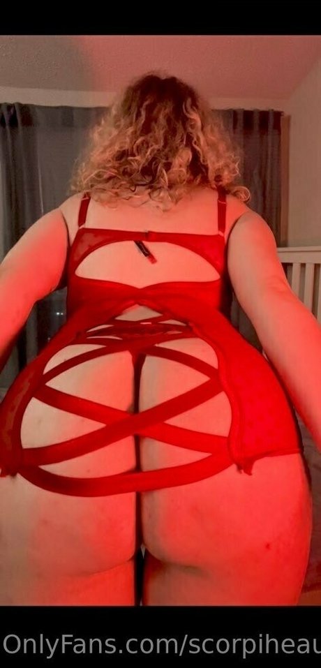 scorpiheauxx schauspielerin exklusive archiv