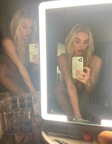 asiatische gilf-onlyfans exklusive sexy archiv