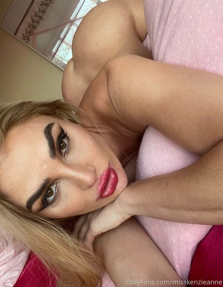 muttermilch-onlyfans top erotische bild