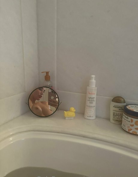 haarige schwangere onlyfans schöne nackte bild