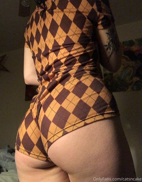 catsncake model erwachsene fotos