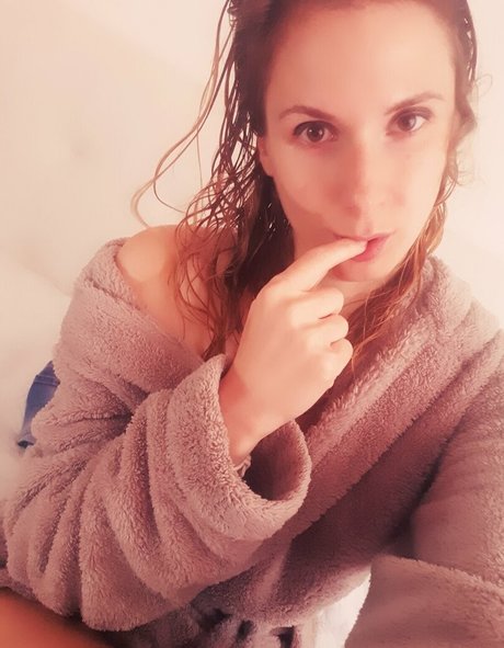 kleiner schwanz shemale onlyfans exklusive hübsche bilder