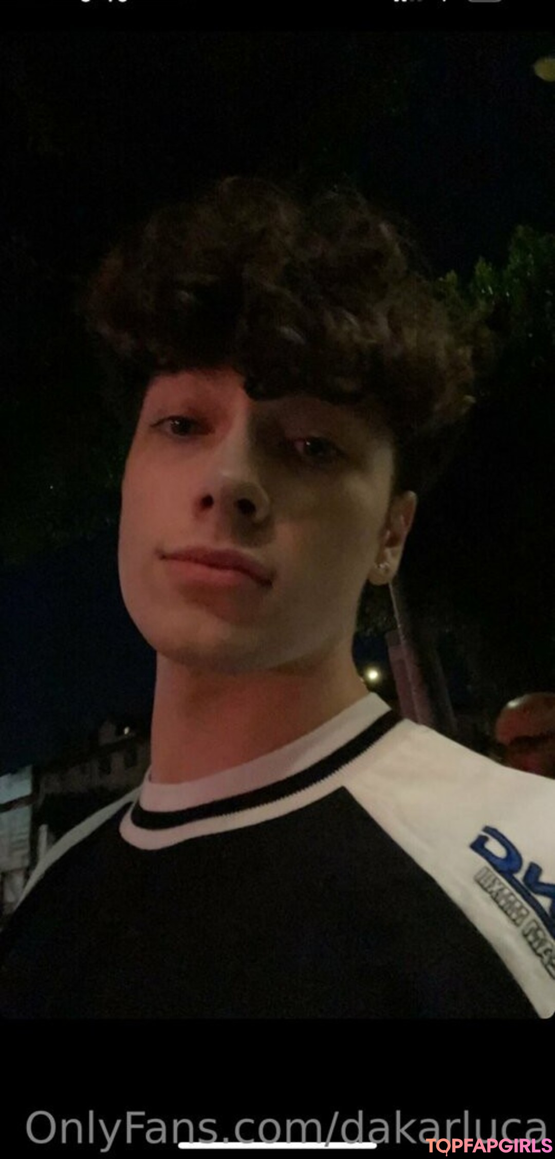 dakarluca nackt kostenlose bild