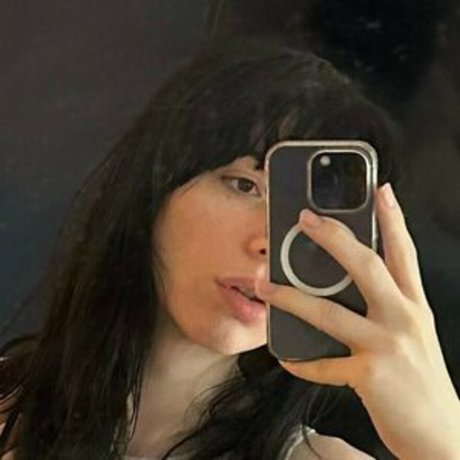 ickyypeach nacktheit exklusive galerie