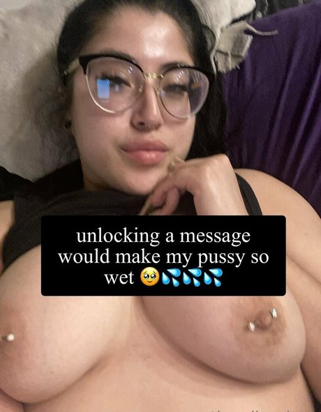 flachbrüstige onlyfans hübsche heiße fotos