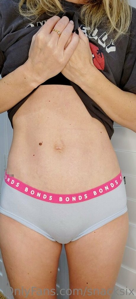 dünne schwarze teenager-onlyfans heiße exklusive bilder