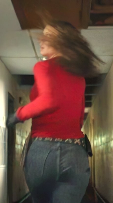 Lauren Cohan schöne pornographische bilder