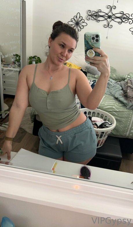 asiatische influencer-onlyfans erotische kunst foto