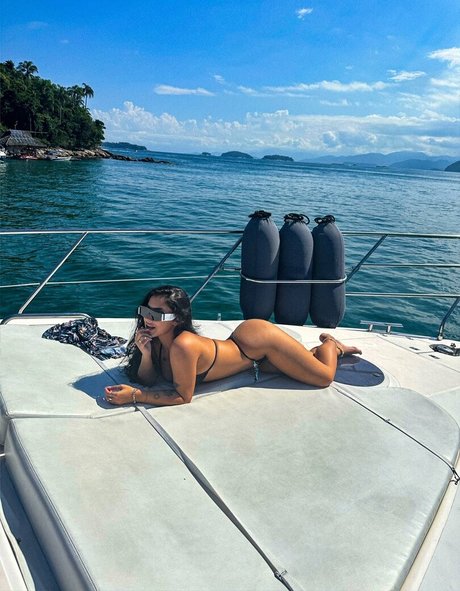 Ya Malb kunst nacktheit archiv