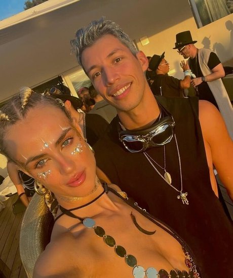 ebenholzmodell onlyfans nackt fotos