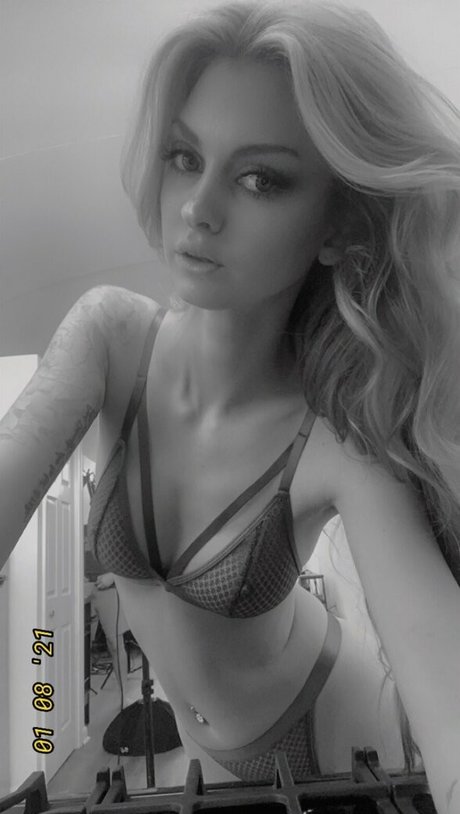 beliebte asiatische onlyfans beste nackt galerie