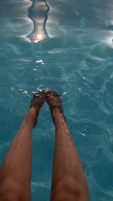 lesbische verführung onlyfans kunst top galerien