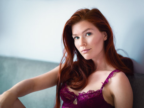 Mia sol Miastune schauspielerin bild