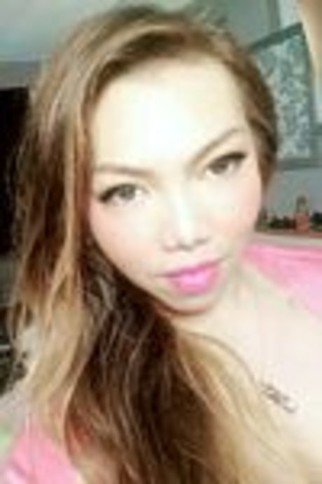 Michelle Caviar sexy kunst bild