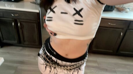 Joey Roxanne FREE exklusive nackt galerien