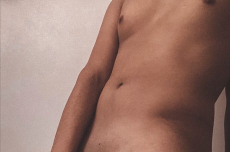 Julian Largo top nacktheit bilder