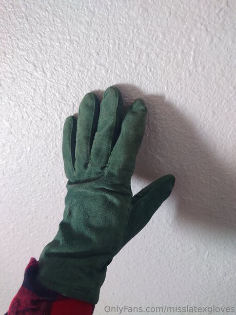 Miss Latex GLoves exklusive pornographische bilder