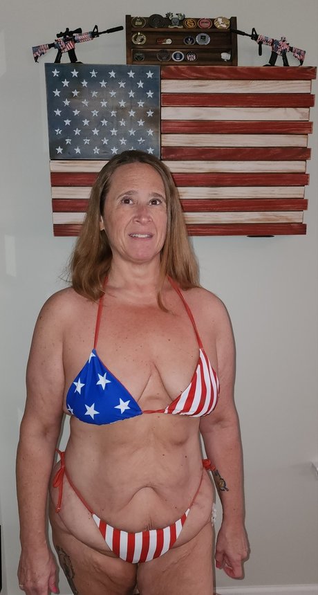 Hostess City Swingerz nacktheit kunst fotos