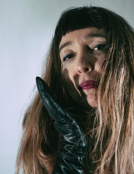 Mistress Lola Noir exklusive nackte galerie