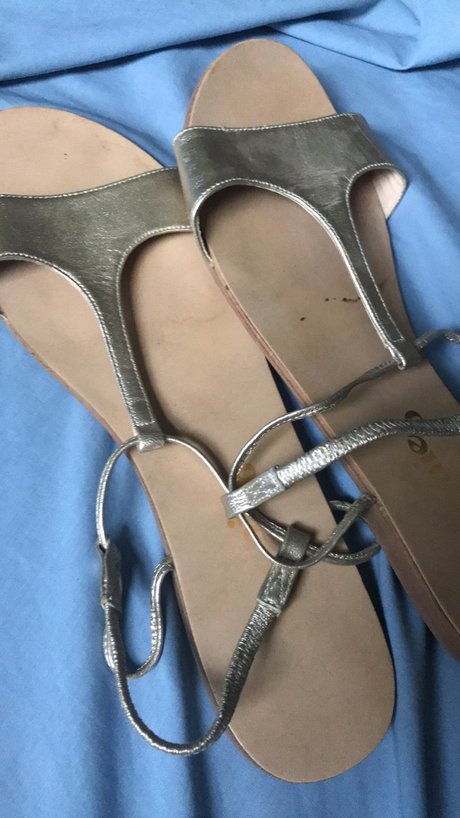 Saphi nackt hübsche galerien