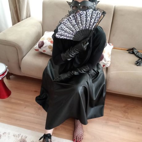 Nilufer beste sex foto