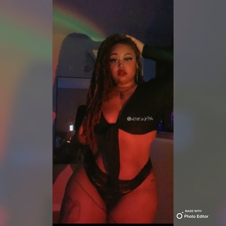 milf handjob onlyfans freie hübsche fotos