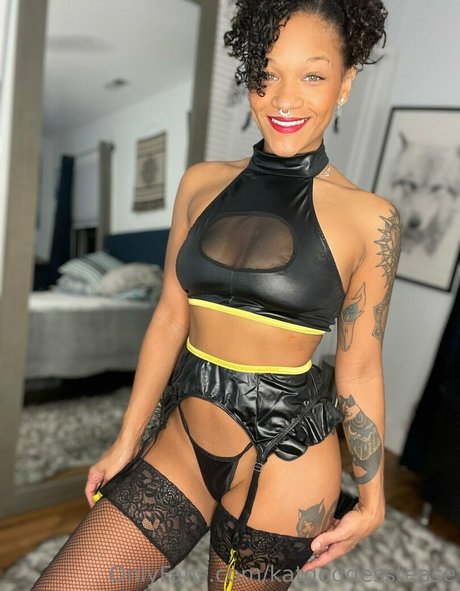 katgoddesstease schöne xxx fotos