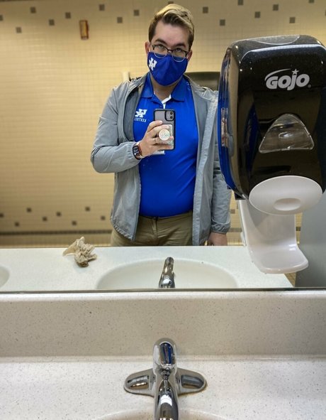 muttermilch-onlyfans exklusive hübsche archiv