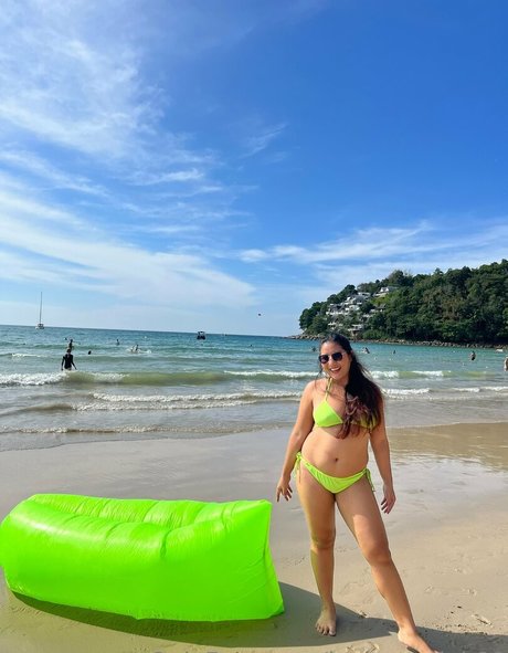 arabische kurvige onlyfans top nette bild