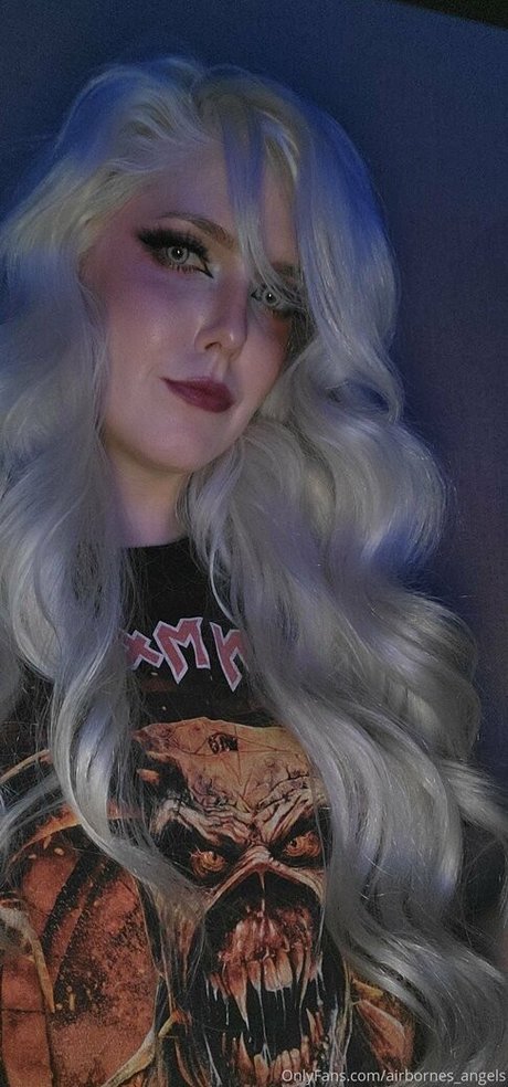 dünnes model onlyfans xxx nackte archiv