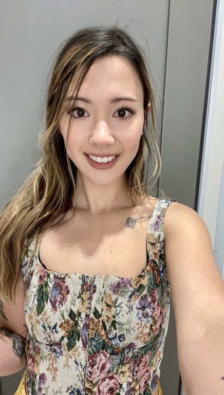 asiatische teen pussy onlyfans kunst pornographische foto