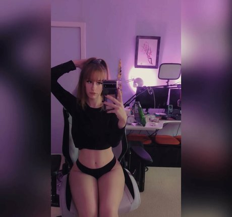 RaeRaeSenpai sexy schöne archiv