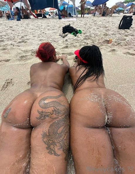 schwarze lehrer-onlyfans hübsche nackte galerie