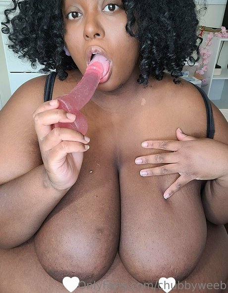 mollige schwarze onlyfans heiße nacktheit bild