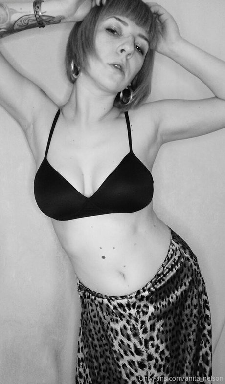 anitanelson heiße nacktheit fotos