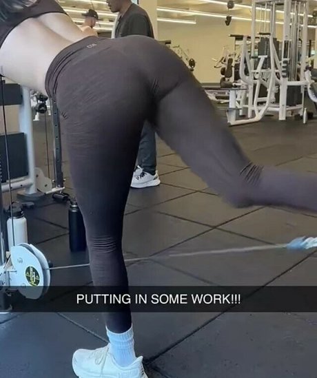 asiatische top-onlyfans porno nackte galerie