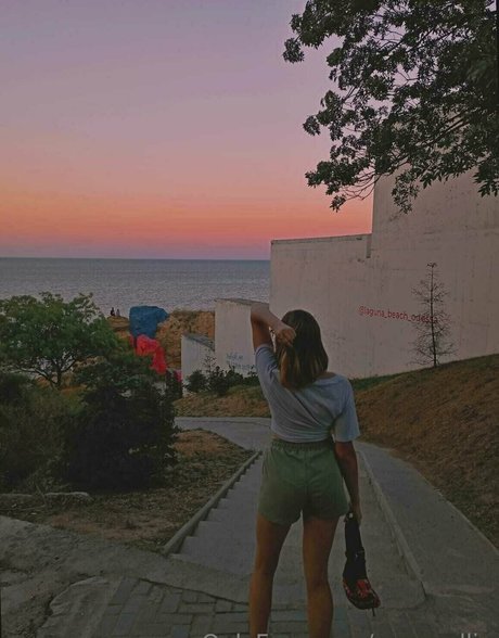 zierliche brünette nur fans kostenlose pornografische fotos