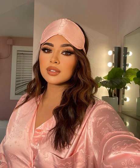 Jasmine Villegas schöne porno galerie