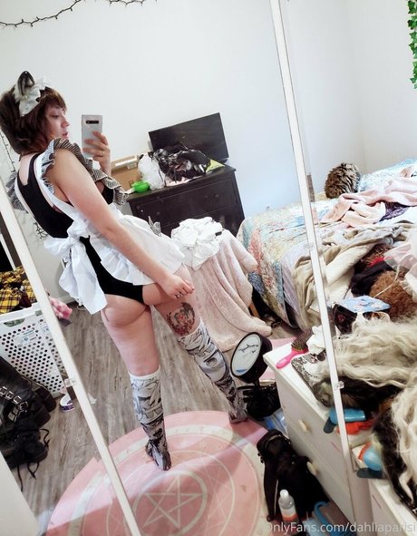 dahliaparisi heiße nette galerie