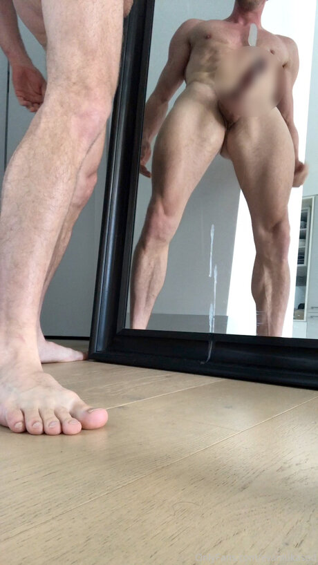 Evan L free to follow la carte pornostar nacktheit galerie