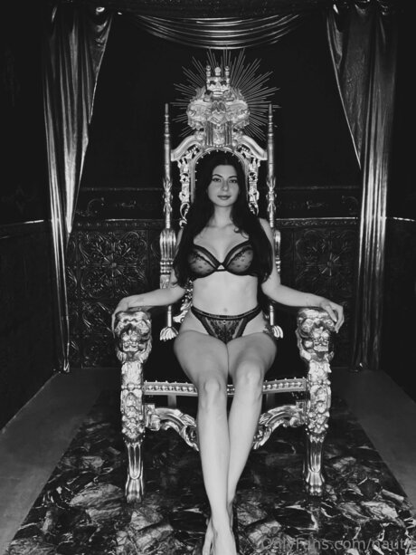 nautii_ schauspielerin schöne archiv