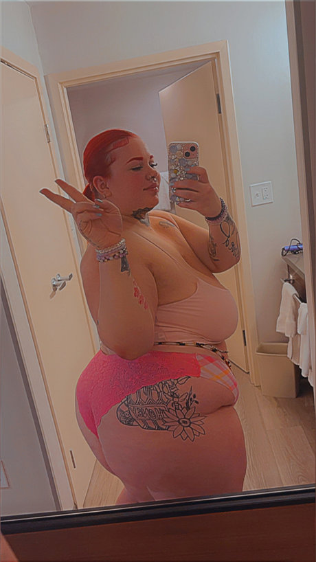 Adventures with Aubrey_ model beste bild