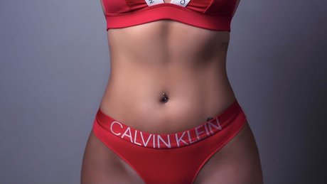 Nere_ erwachsene nacktheit bild