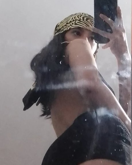 Nerina nackt sexy bild