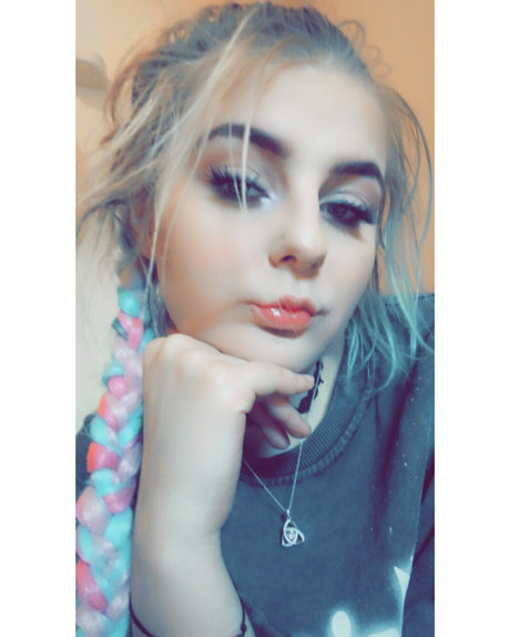 kurvige xxx onlyfans xxx akt foto