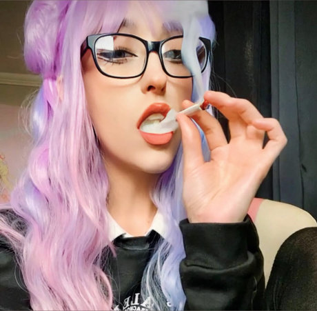 Bratty Aubrey xxx kunst archiv