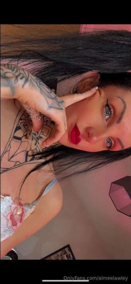 Aimee_ model top bild