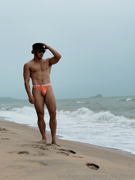 BANK erwachsene akt foto